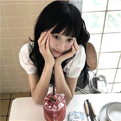 叔比狗:尼斯湖大水怪